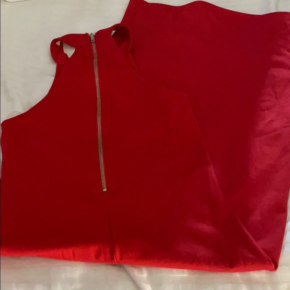 Halter dress - Picture 4 of 4